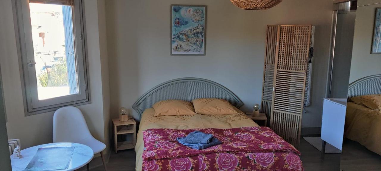 Chambre Spacieuse Dans Maison Art Deco Au Centre De Toulouse Luaran gambar